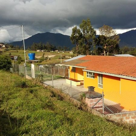 Hospedaje Carigan Loja Exterior photo